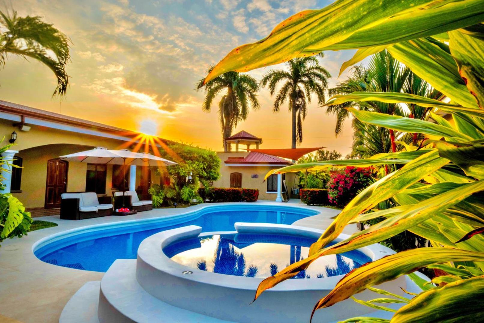 Las Brisas Resort And Villas Jaco Exterior photo
